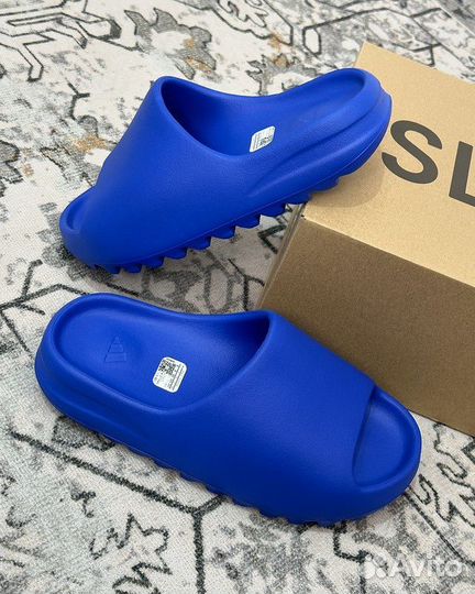 Тапочки Шлепанцы Adidas Yeezy Slide Azure