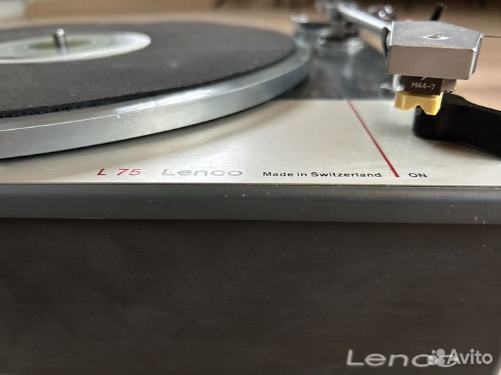 Проигрыватель винила lenco 75