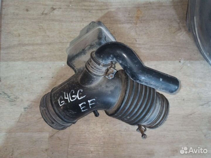 Патрубок кофра воздушная Hyundai Sonata EF бета