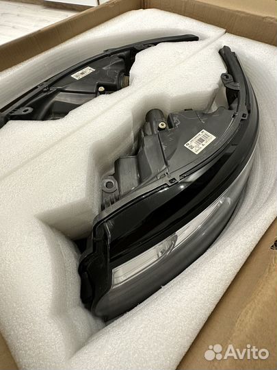 Комплект фар на Land Rover Range Rover 4 L405 2015