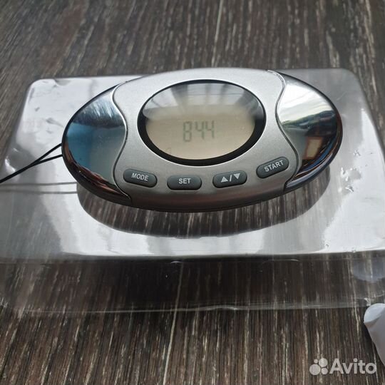 Шагомер со счетчиком калорий