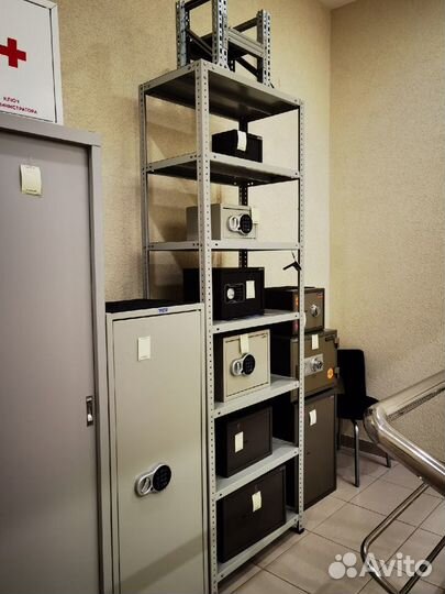 Металлические шкафы