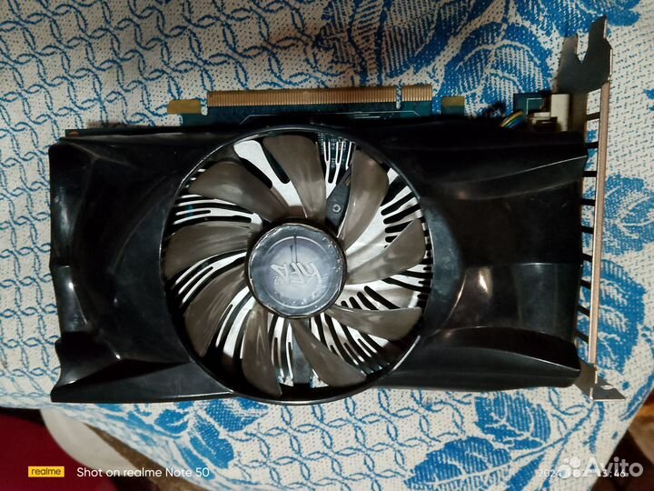 Видеокарта GTX 550ti