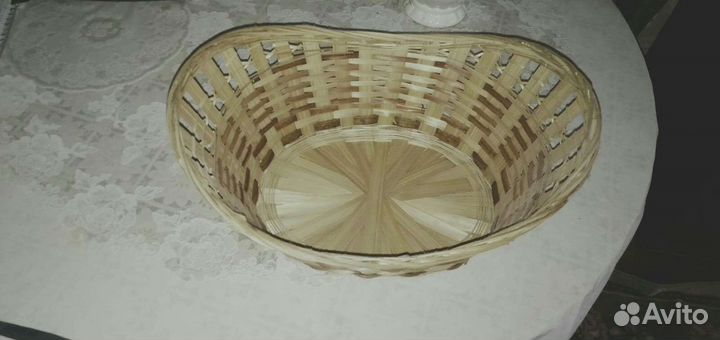 Корзина плетеная