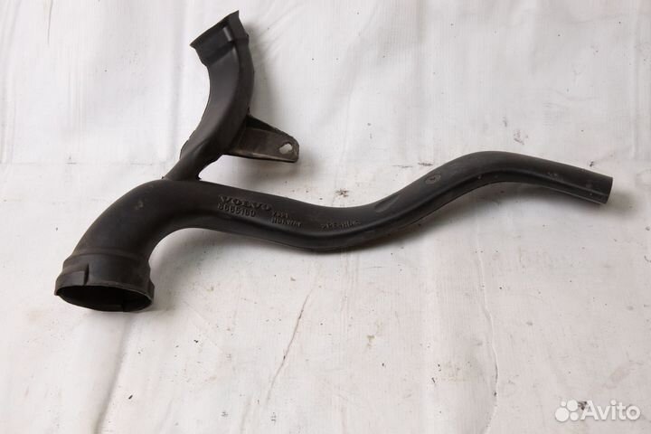 Воздухозаборник (внутри) Volvo