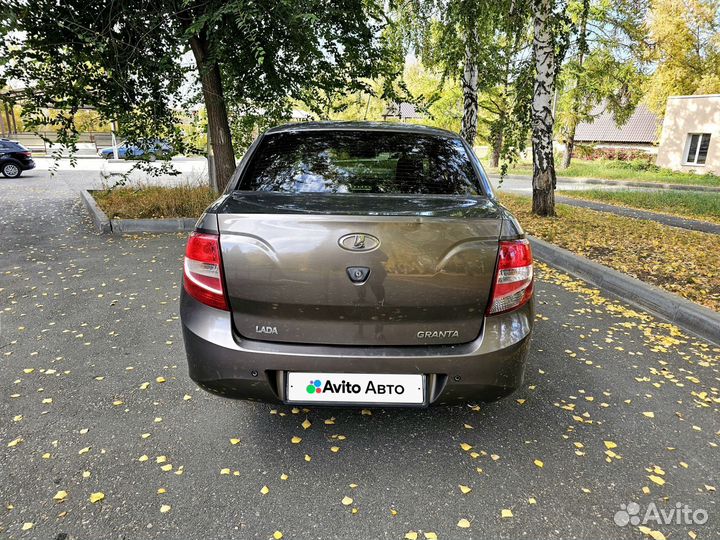 LADA Granta 1.6 МТ, 2013, 140 255 км