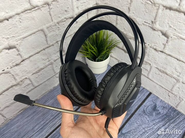 Накладные игровые наушники с микрофоном RGB