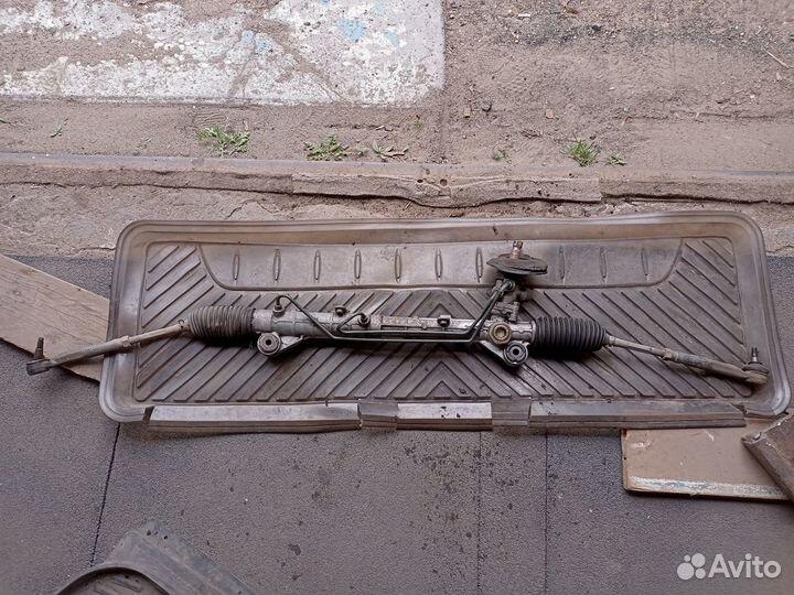 Продам рулевую рейку Мазда Демио DY3W