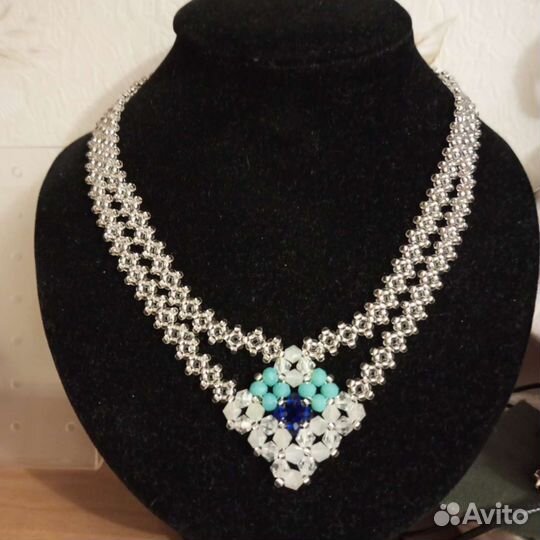 Колье из бисера, биконусов,ронделя