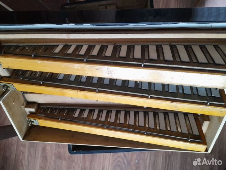 Баян выборный цельнопланочный