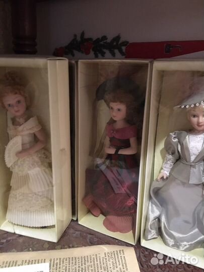 Кукла фарфоровая коллекционная