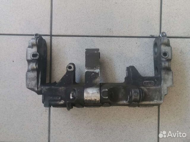 Нижняя перемычка рамы Honda cbr929rr