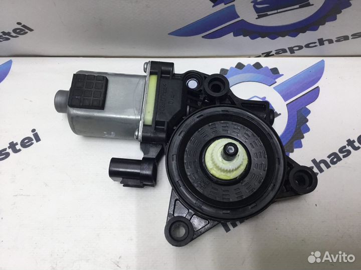 Моторчик стеклоподъемника задний левый Sportage 4