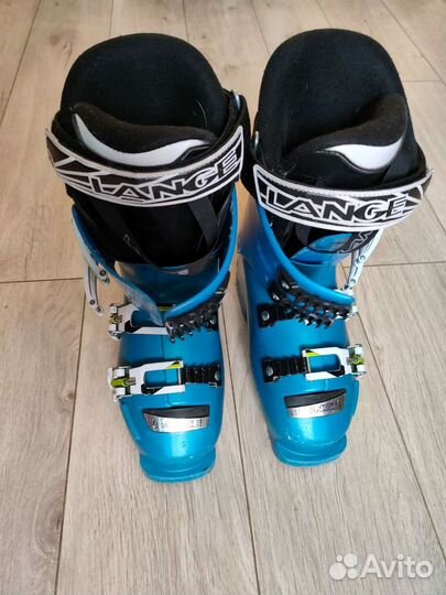 Горнолыжные ботинки Lange p. 22.5