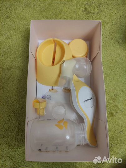 Молокоотсос medela ручной