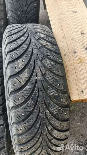Sava Eskimo Stud 185/65 R15
