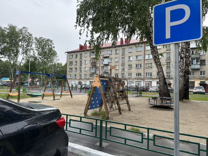 2-к. квартира, 43 м², 3/5 эт.