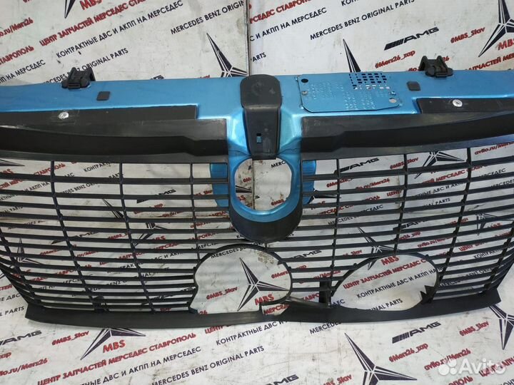 Планка радиатора w210 Mercedes