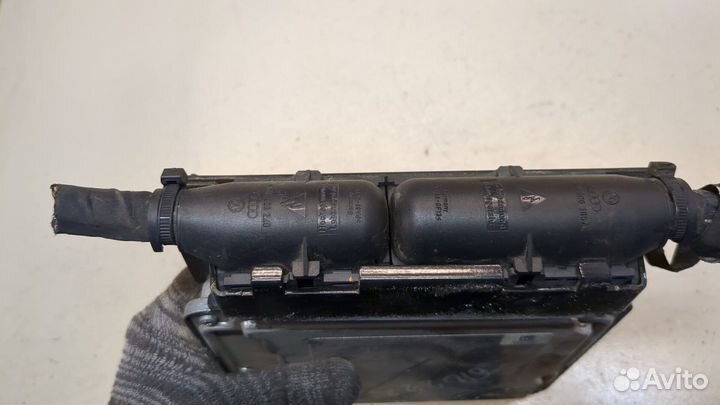 Блок управления двигателем Volkswagen Passat 6, 2010