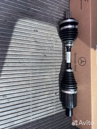 Привод передний левый Мерседес E 211