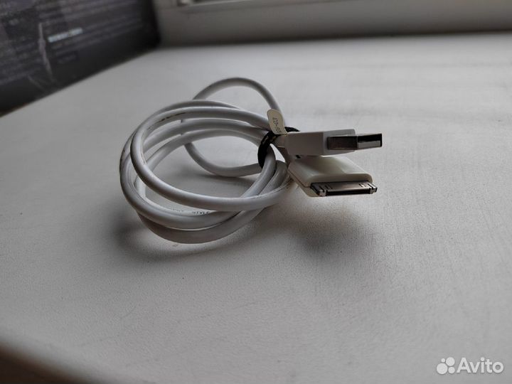 Кабель для iPod, iPhone, iPad Belkin White
