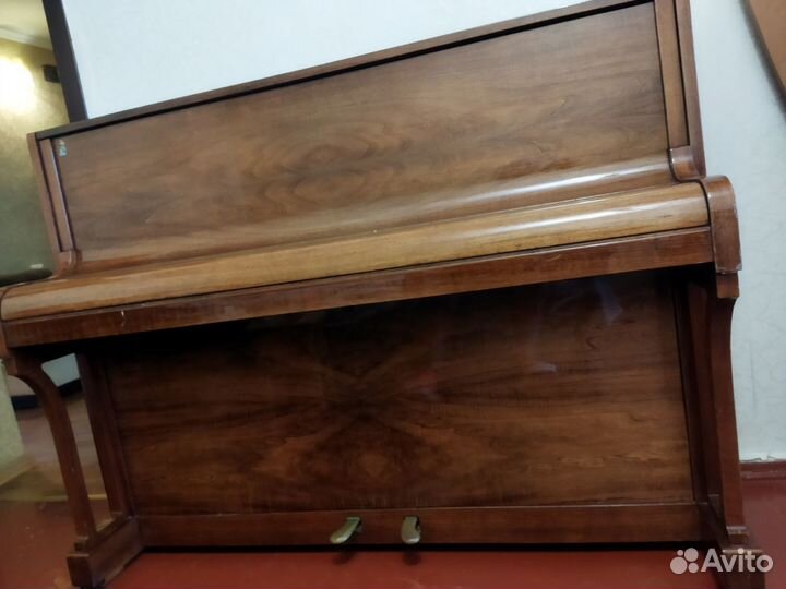 Пианино Ronisch