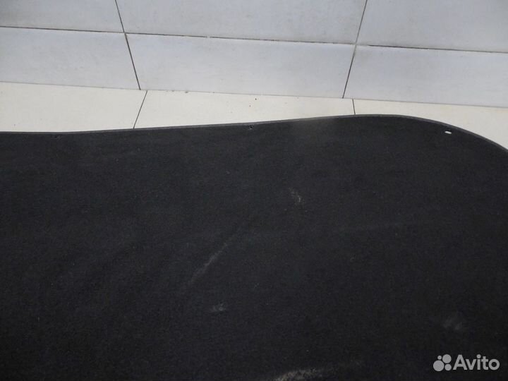 Обшивка двери багажника M2 (2010-1014)