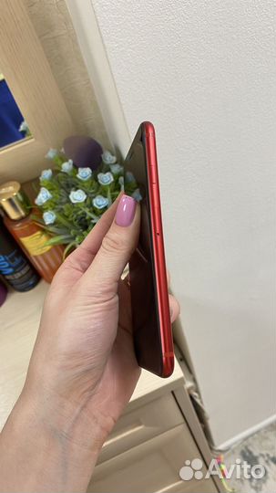 iPhone SE (2020), 64 ГБ