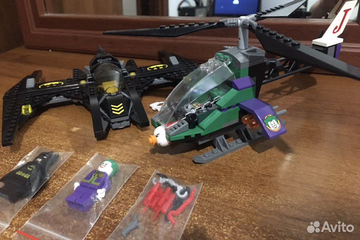 Lego 6863 Batwing Battle Over Gotham City