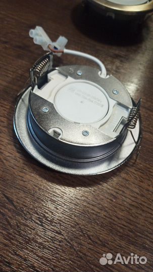 Светильник потолочный