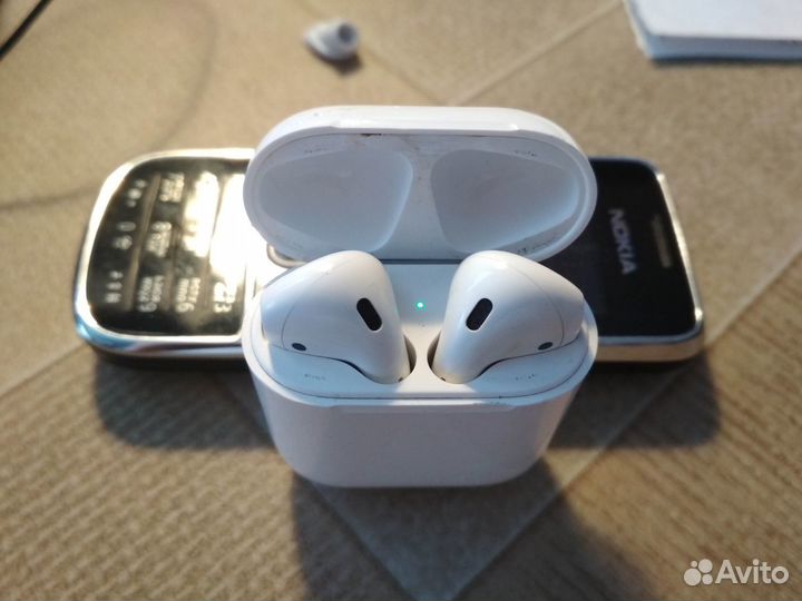 Apple Airpods