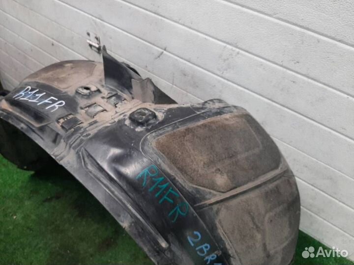 Подкрылок передний правый Opel Zafira C 2014