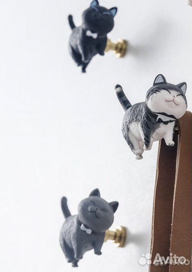 Ручка мебельная крючок котенок кошка кот