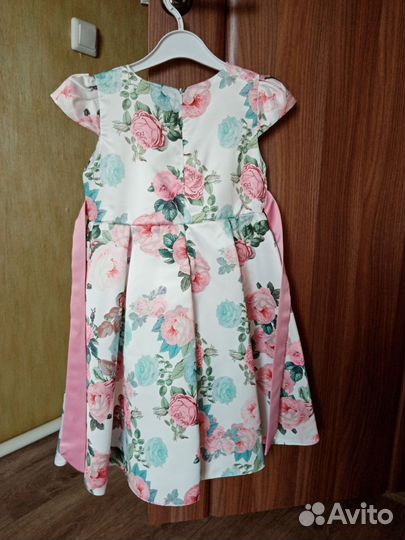 Платье для девочки 122