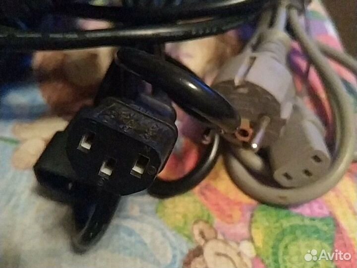 Сетевой кабель