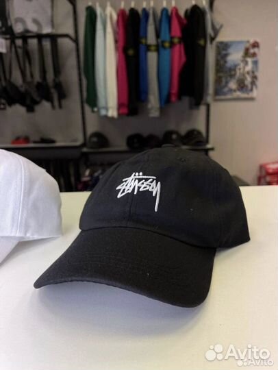 Кепка stussy черный белый телесный