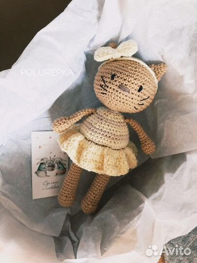 Котенок Люси вязаный