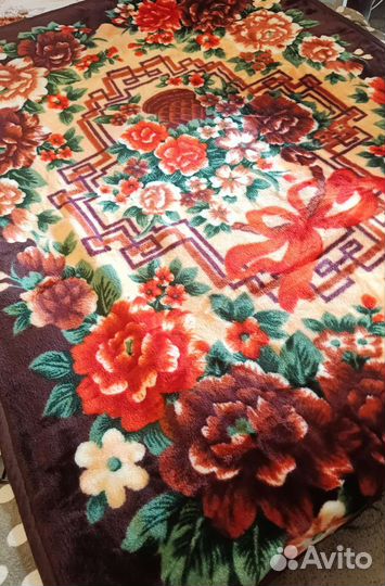 Одеяло/покрывало 210*150 отличное состояние