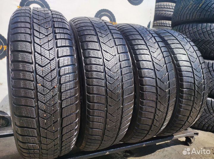 Pirelli Winter Sottozero 3 205/60 R17 93H