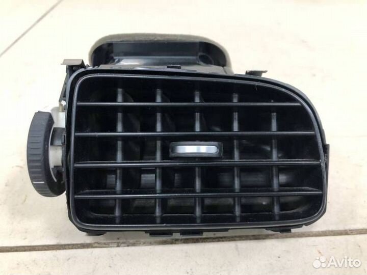 Дефлектор воздушный Volkswagen Polo Sed RUS 2011