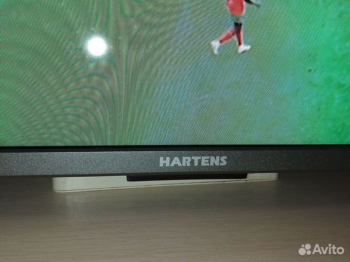 Телевизор hartens 43 SMART tv