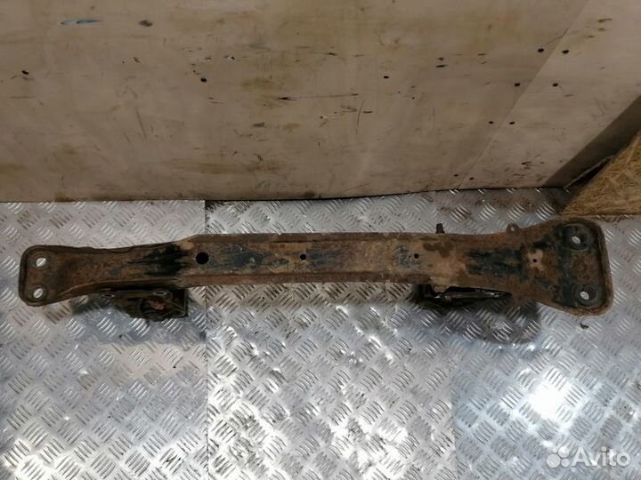 Балка подмоторная продольная Nissan Maxima a32
