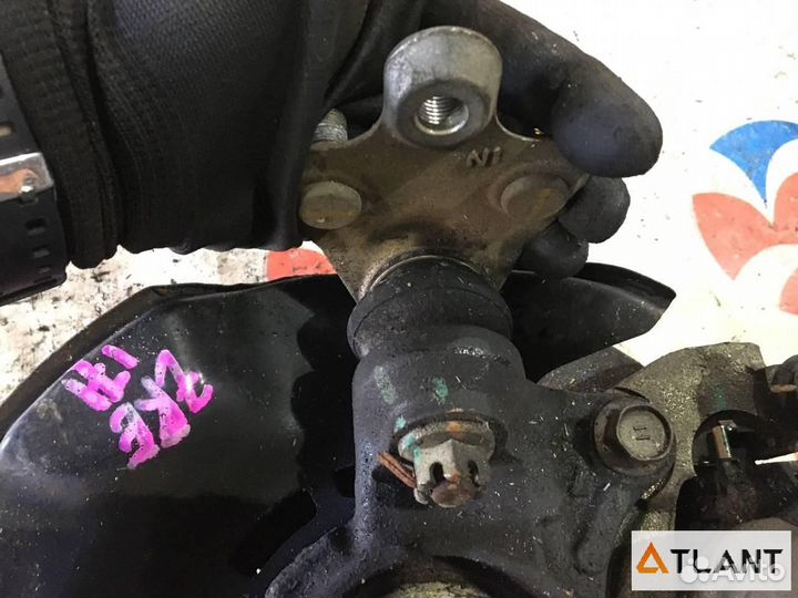 Ступица передняя правая toyota corolla