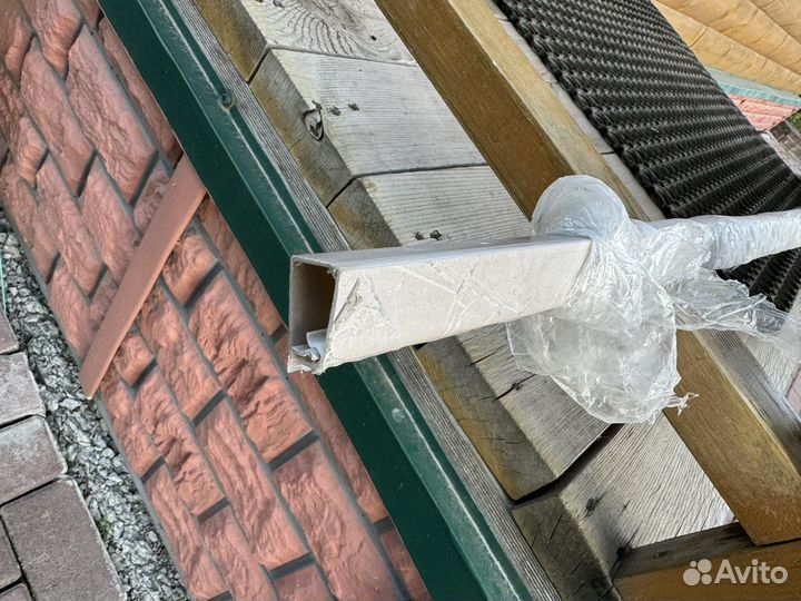 Плинтус TwinC 32*4200mm