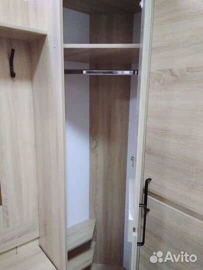 Прихожая