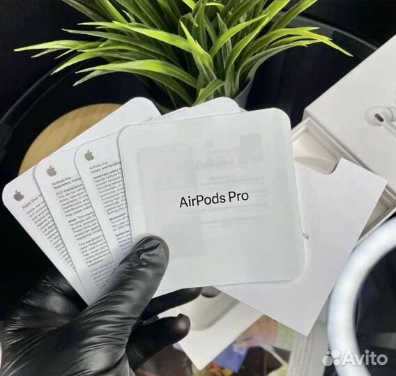 Наушники Airpods pro