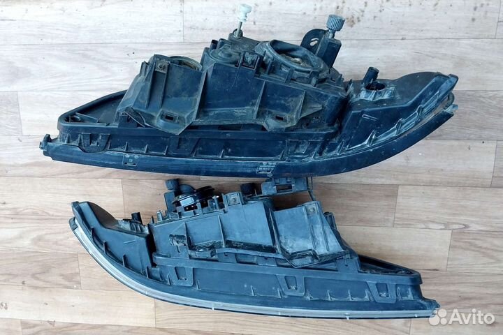 Передние фары на BMW 5 e39 дорест. на запчасти