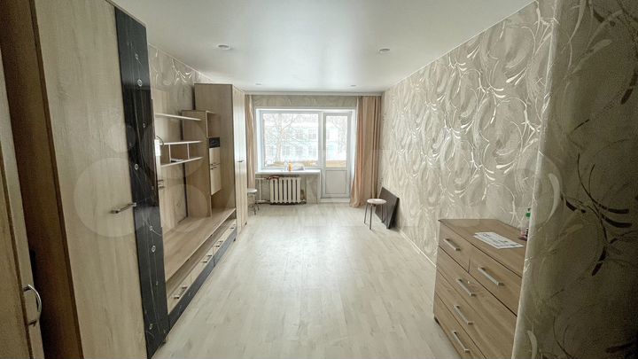 Комната 28 м² в 6-к., 2/5 эт.