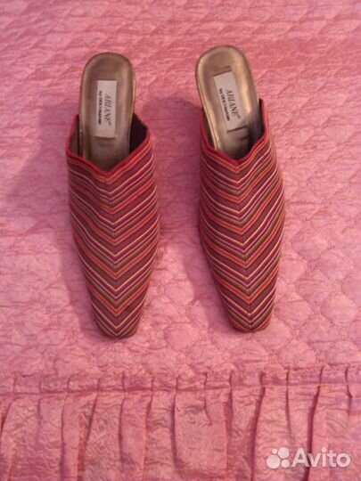 Шлепки- резинки модные импорт.жен.нов.38-39 р