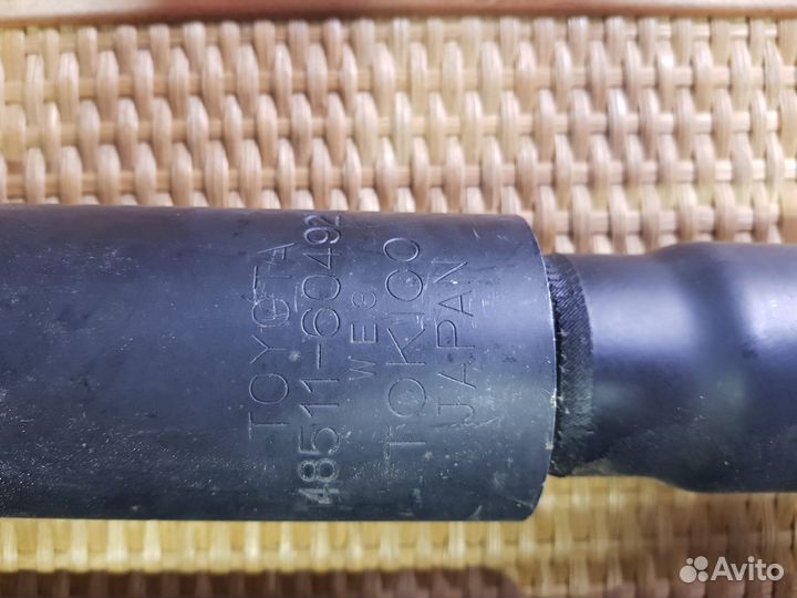 Амортизаторы toyota lend cruiser 100 Lexus lx470